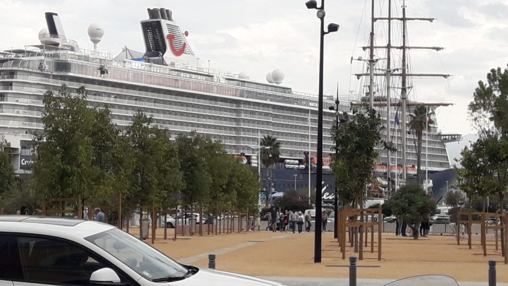 Kreuzfahrten einfach nur Riesig